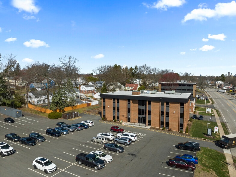 More Photos Of 449 Silas Deane Hwy, Wethersfield Medical For Sale