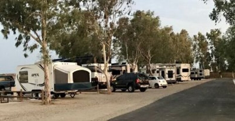 More Photos Of 14831 Warren St, Lost Hills Trailer Camper Park For Sale