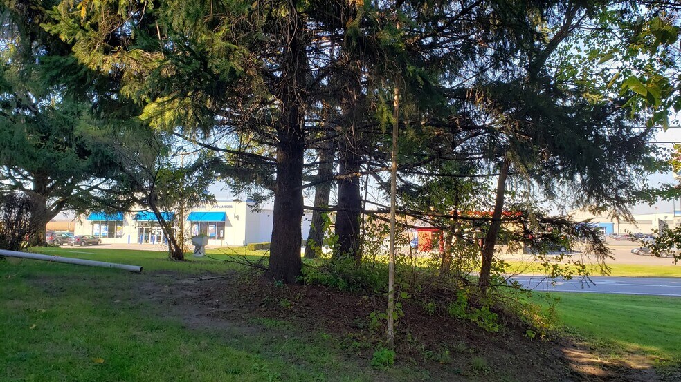 More Photos Of 460 Airport Hwy, Wauseon Specialty For Sale