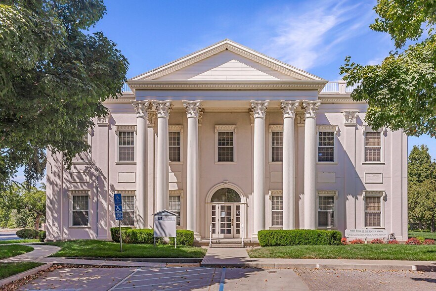 Primary Photo Of 110 Independence Cir, Chico Medical For Sale