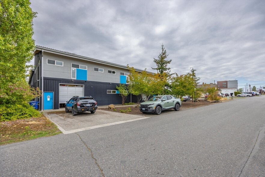 More Photos Of 1600 Carolina St, Bellingham Industrial For Sale