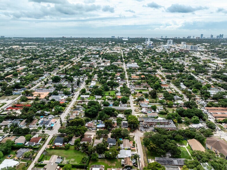 More Photos Of 2743 Pierce St, Hollywood Land For Sale