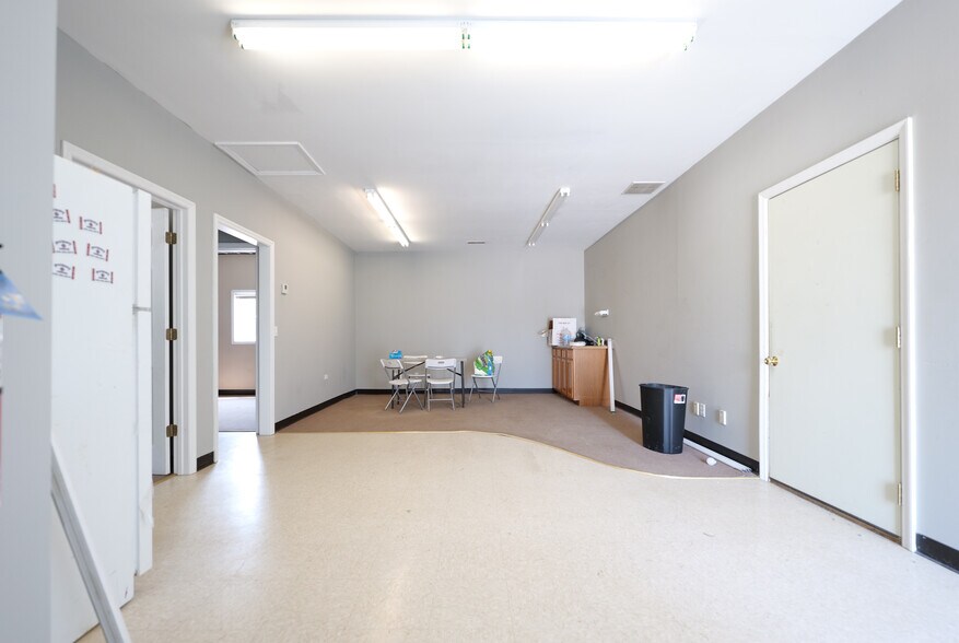 More Photos Of 1730 Daniel Boone Industrial Pky, Truesdale Warehouse For Sale