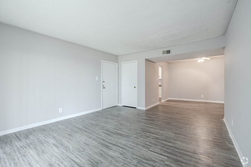 More Photos Of 3901 Northside Dr, Macon-Bibb Multifamily For Sale