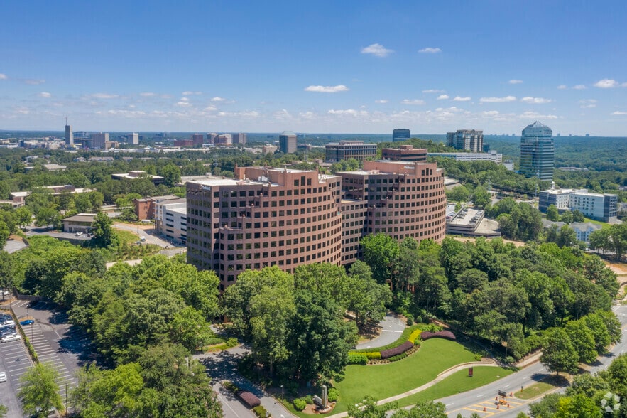 More Photos Of 2727 Paces Ferry Rd SE, Atlanta Coworking Space