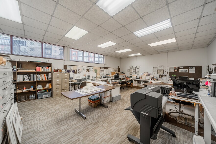 More Photos Of 405 Battleground Ave, Greensboro Office For Lease