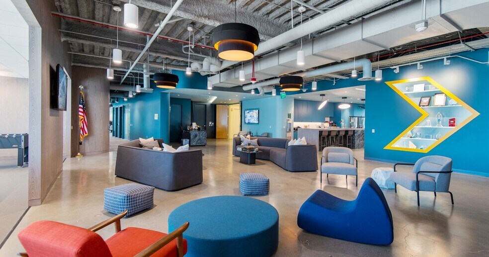 More Photos Of 655 N Central Ave, Glendale Office For Lease