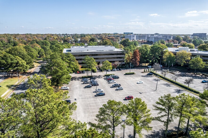 More Photos Of 850 Ridge Lake Blvd, Memphis Office For Lease