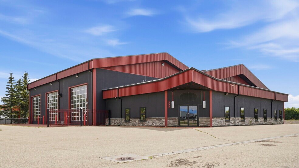 More Photos Of 490 South Ave, Spruce Grove Manufacturing For Sale