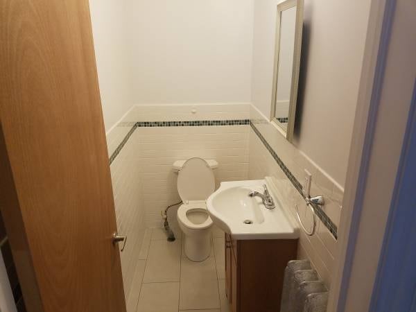 More Photos Of 1513 E 53rd St, Chicago Storefront Retail Office For Lease