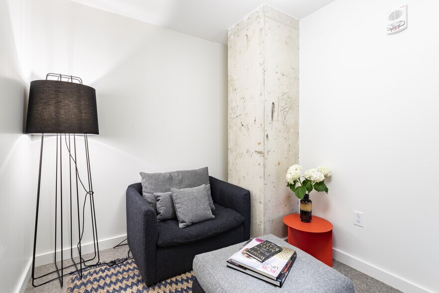 More Photos Of 700 K St NW, Washington Coworking Space