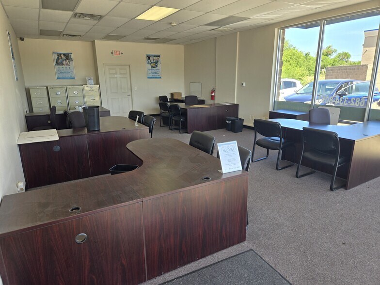 More Photos Of 6201 Denton Hwy, Haltom City Unknown For Lease