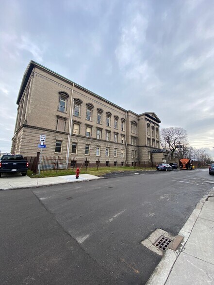 More Photos Of 215 Broadway St, Buffalo Office For Sale