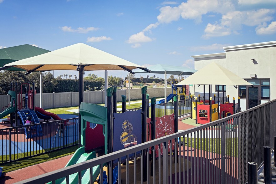 More Photos Of 1345 N Grand Ave, Santa Ana Daycare Center For Sale