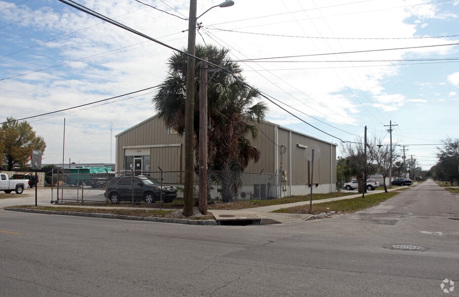 More Photos Of 1726 W Cypress St, Tampa Warehouse For Lease