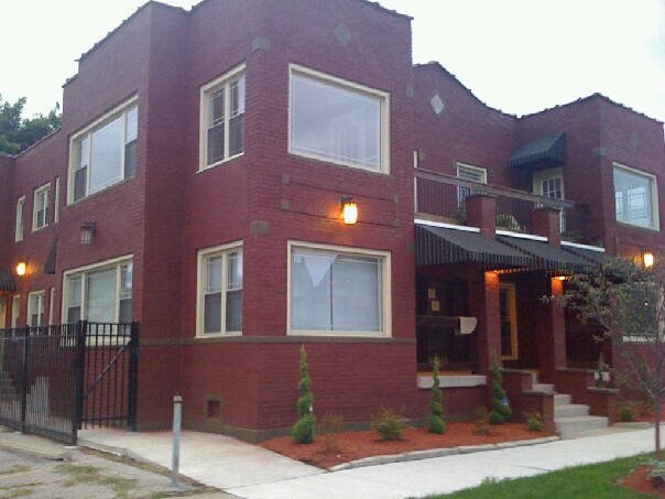 More Photos Of 117 Franklin Pl, South Bend Apartments For Sale