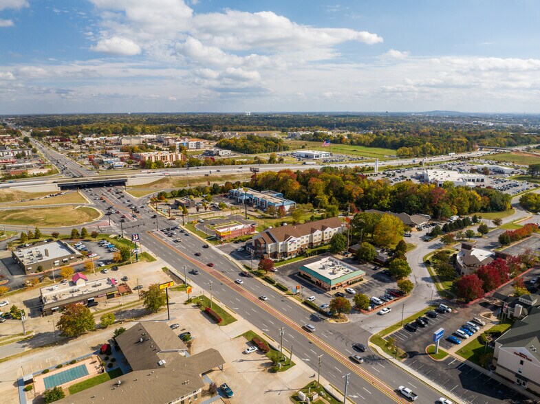 More Photos Of 301 SE Metro Pky, Rogers Land For Sale