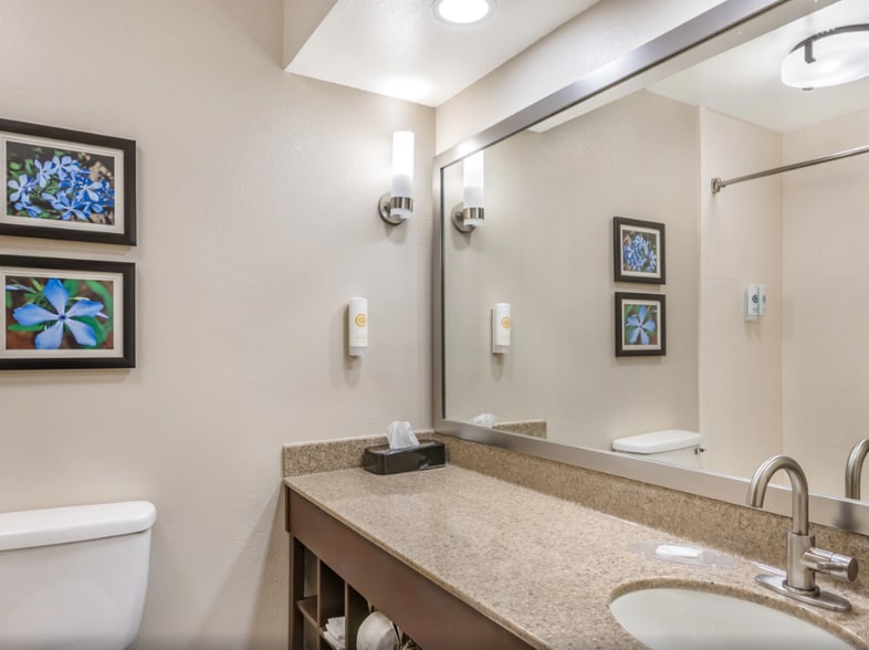 More Photos Of 2370 Sanders Rd, Conway Hotel For Sale