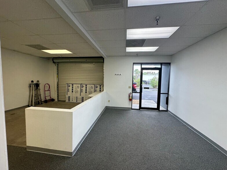 More Photos Of 14200-14280 Carlson Cir, Tampa Light Distribution For Lease