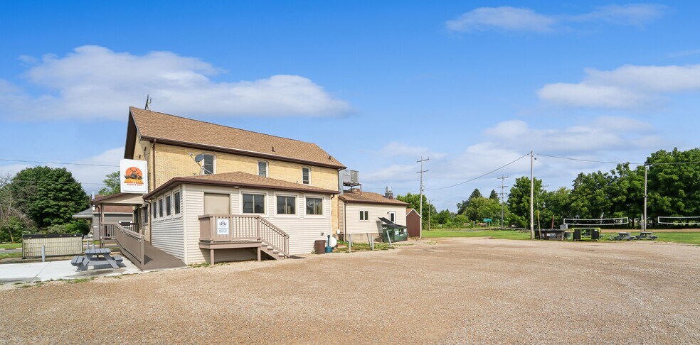 More Photos Of E9102 State Road 96 Hwy, Fremont Restaurant For Sale