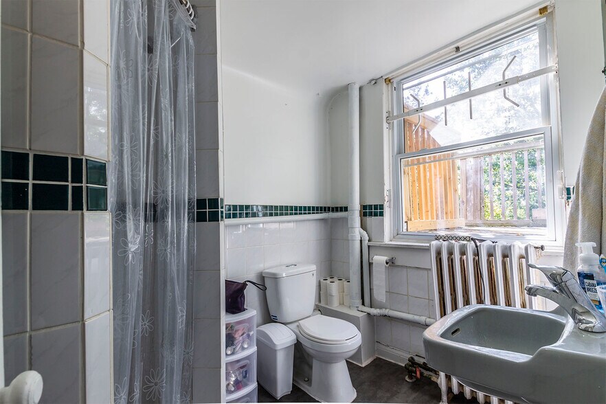 More Photos Of 133 Albert St, Waterloo Apartments For Sale