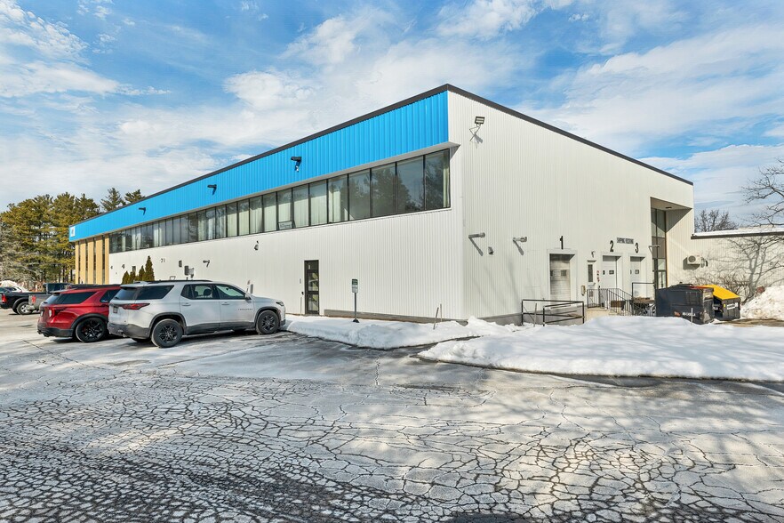 More Photos Of 41 Simon St, Nashua Flex For Lease