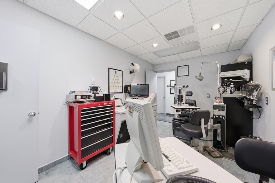 More Photos Of 415 Totowa Rd, Totowa Medical For Sale