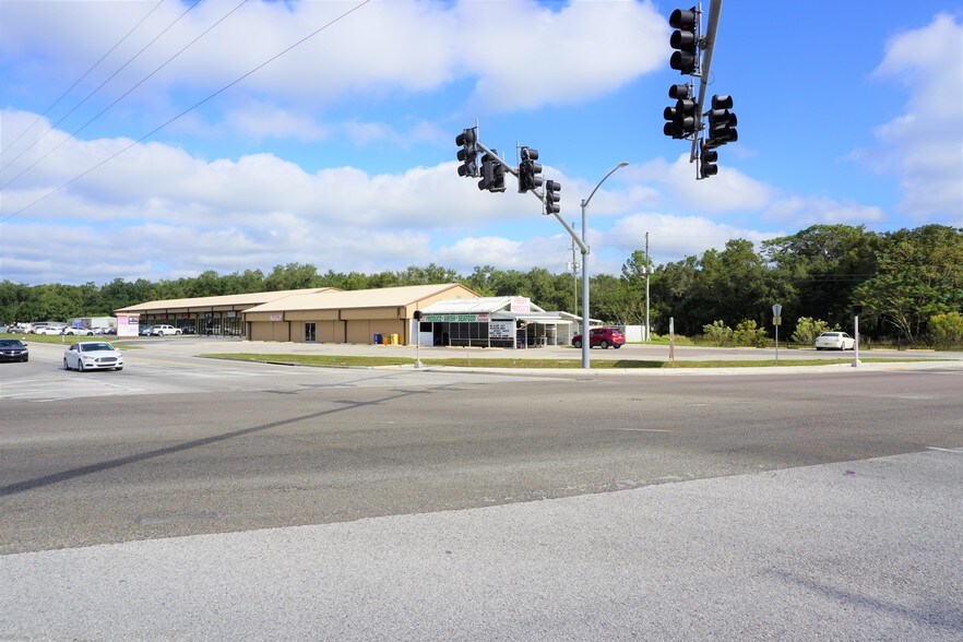 More Photos Of 6520 Fort King Rd, Zephyrhills Storefront Retail Office For Lease