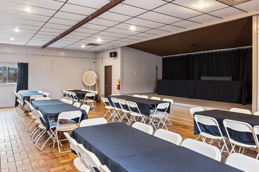 More Photos Of W12010 Rose Eld Rd, Ripon Restaurant For Sale