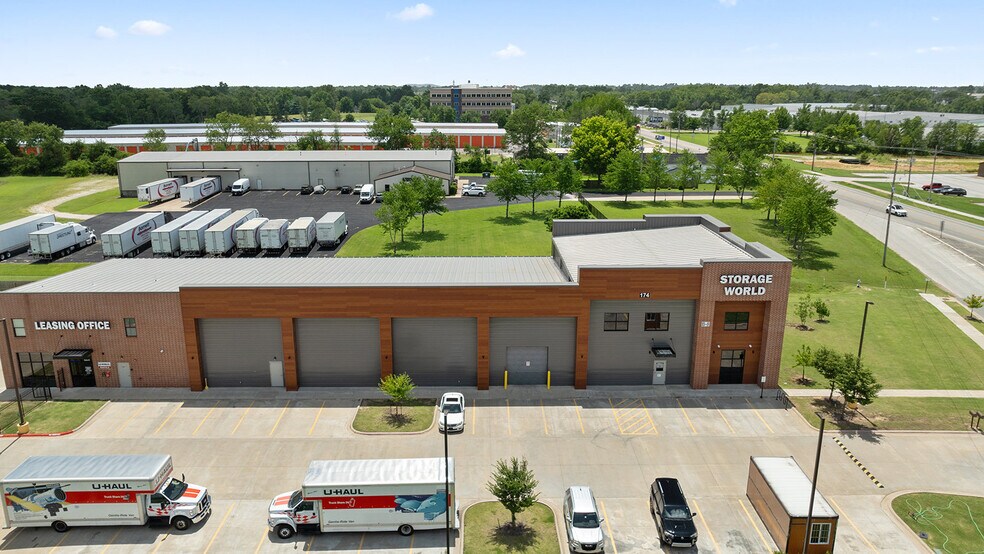 More Photos Of 174 W Stave Mill Rd, Rogers Self Storage For Lease