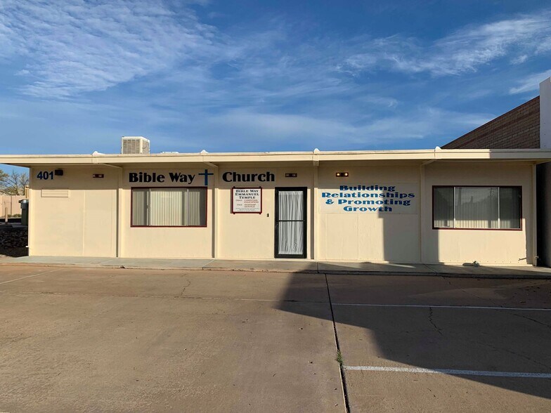 Primary Photo Of 401 E Wilcox Dr, Sierra Vista Specialty For Lease