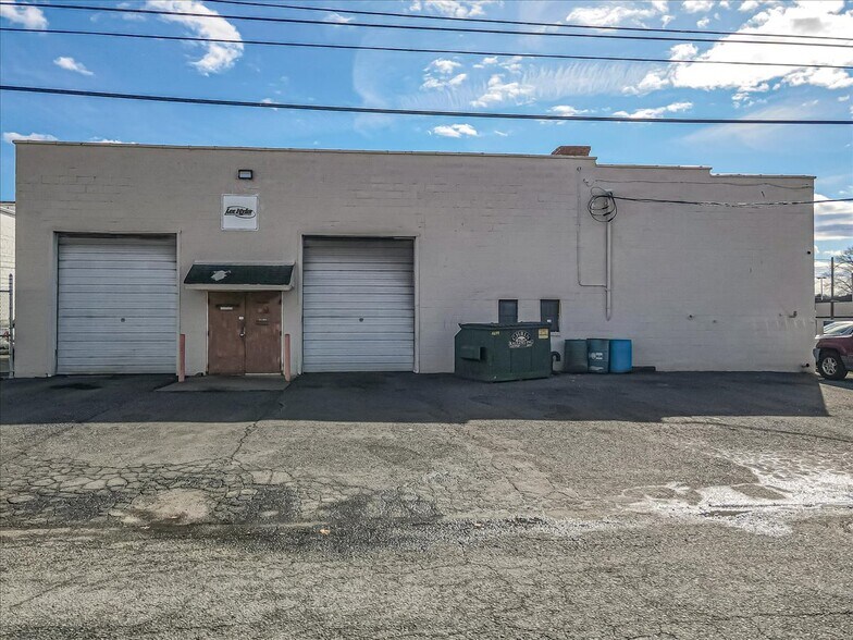 More Photos Of 2115 Union Blvd, Allentown Auto Repair For Sale