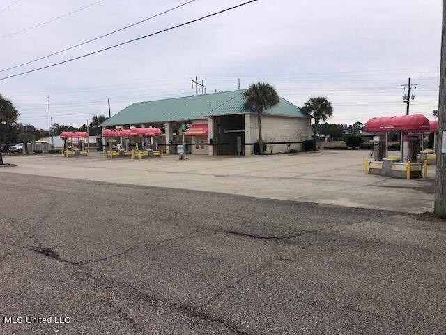 More Photos Of 10497 Diberville Blvd, D'Iberville Carwash For Sale