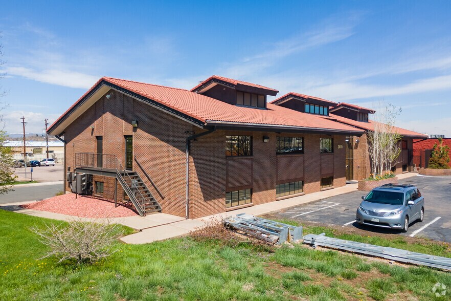 Primary Photo Of 3615 S Huron St, Englewood Office For Lease