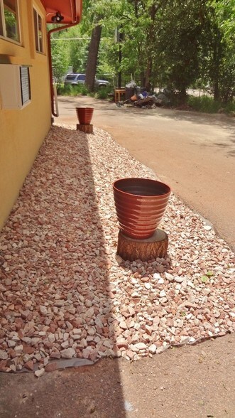 More Photos Of 110 El Paso Blvd, Manitou Springs Apartments For Sale