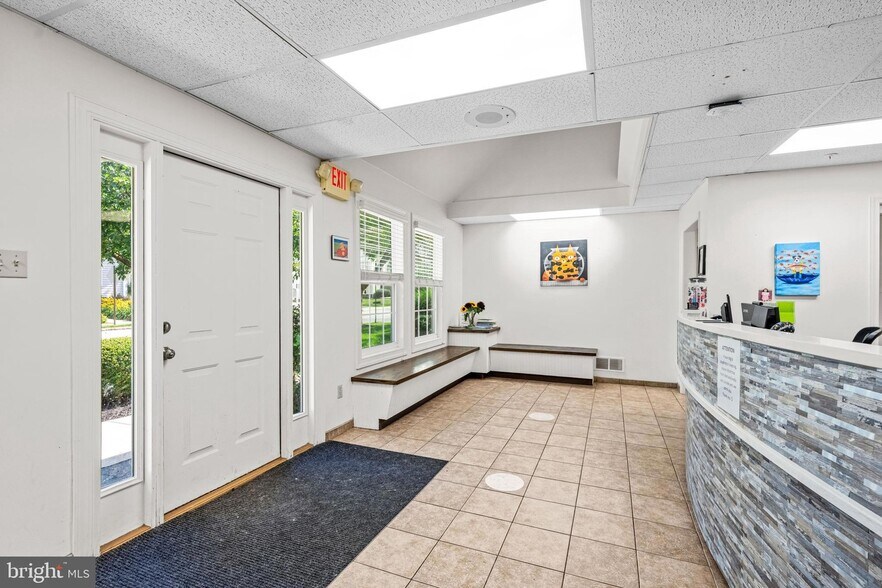 More Photos Of 405 W Wayne Ave, Wayne Office Residential For Sale