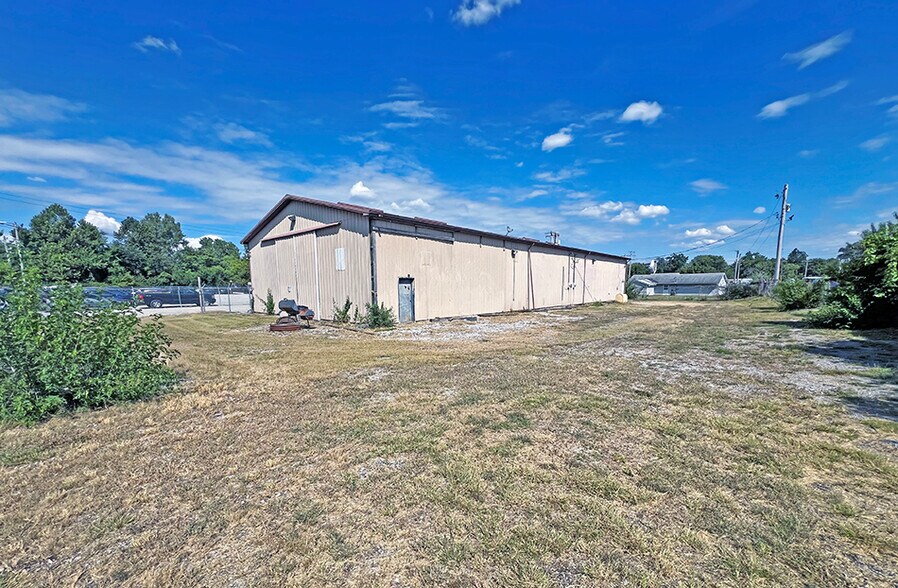 More Photos Of 3942 Mississippi Ave, Cahokia Heights Industrial For Sale