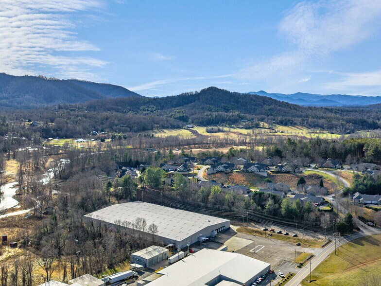 More Photos Of 875 Warren Wilson Rd, Swannanoa Manufacturing For Lease