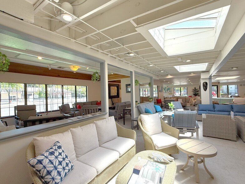 More Photos Of 5084 El Camino Real, Los Altos Freestanding For Sale