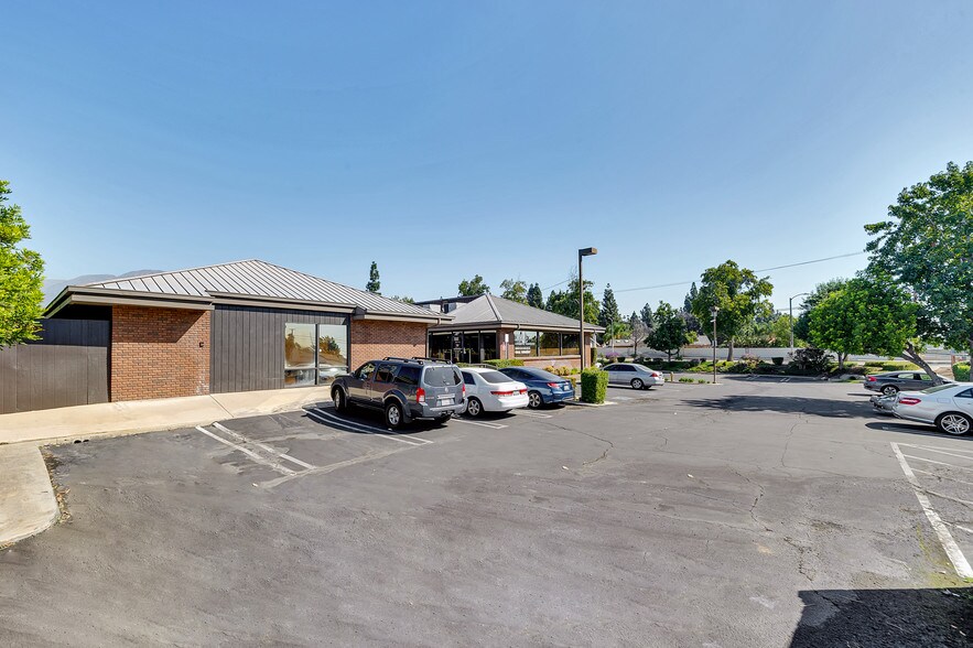 More Photos Of 99 N San Antonio Ave, Upland Office For Sale
