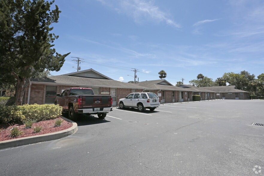 Primary Photo Of 1326 S Ridgewood Ave, Daytona Beach Office For Lease
