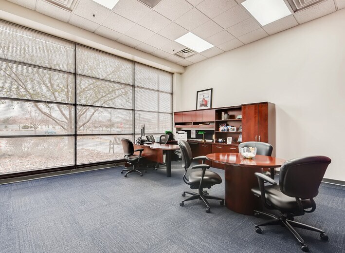 More Photos Of 995 W 122nd Ave, Westminster Flex For Lease