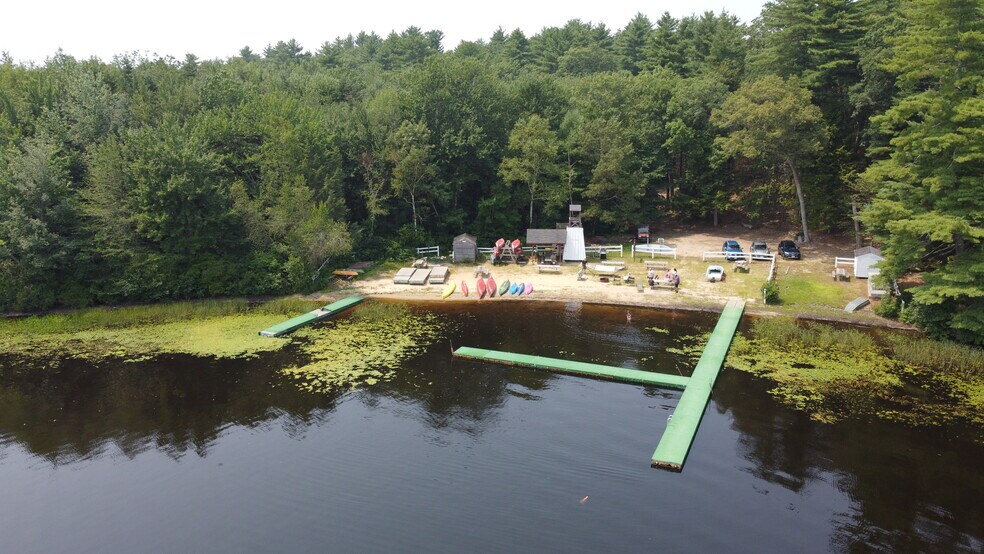 More Photos Of 12 W Shore Park Rd, Kingston Specialty For Sale