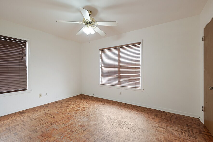 More Photos Of 3907 College Main St, Bryan Land For Sale