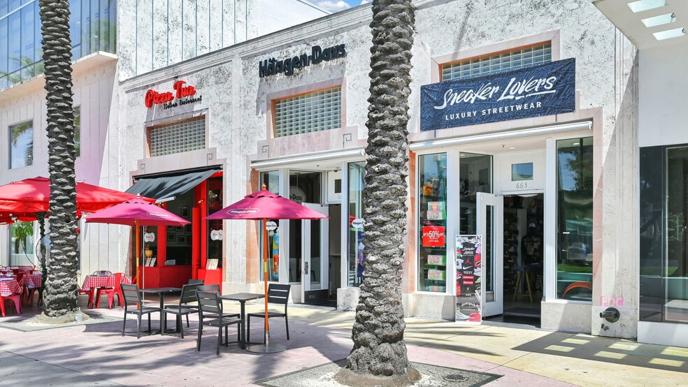 Primary Photo Of 663 Lincoln Rd, Miami Beach Storefront For Lease