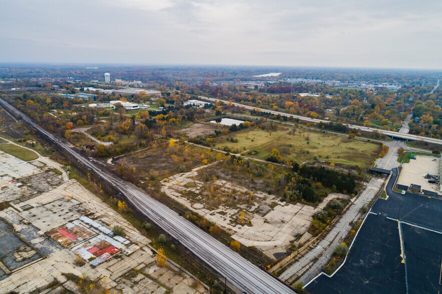 More Photos Of 2201 Industrial Ave, Flint Land For Sale