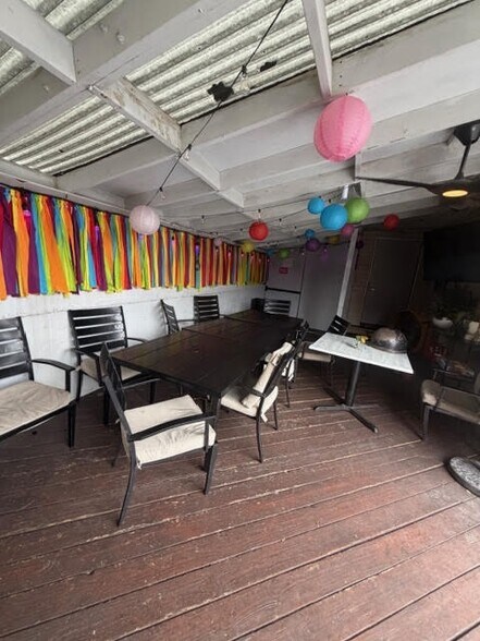 More Photos Of 520-522 Monroe Ave, Rochester Storefront Retail Residential For Sale