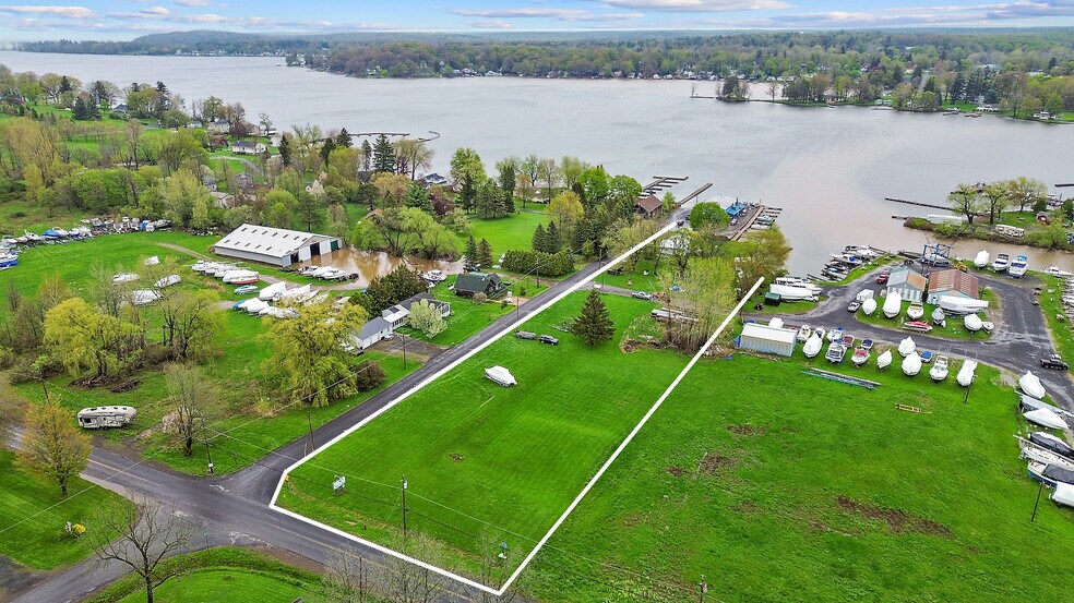 More Photos Of 356 King St, Fair Haven Marina For Sale