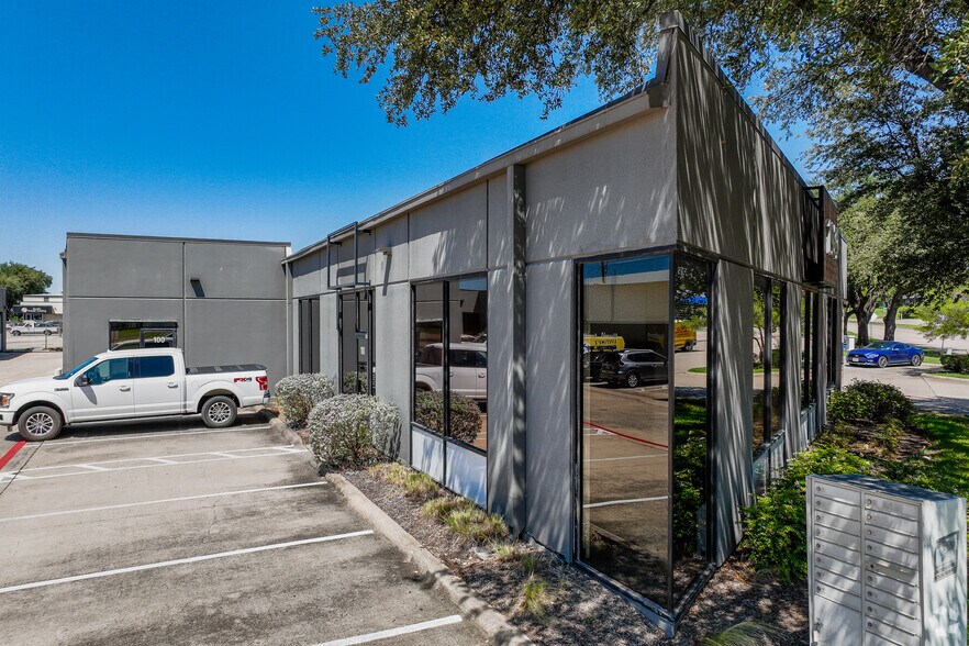 More Photos Of 1911 Old Denton Rd, Carrollton Unknown For Lease