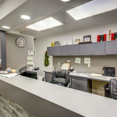 More Photos Of 737 Irby Ln, Irving Medical For Sale